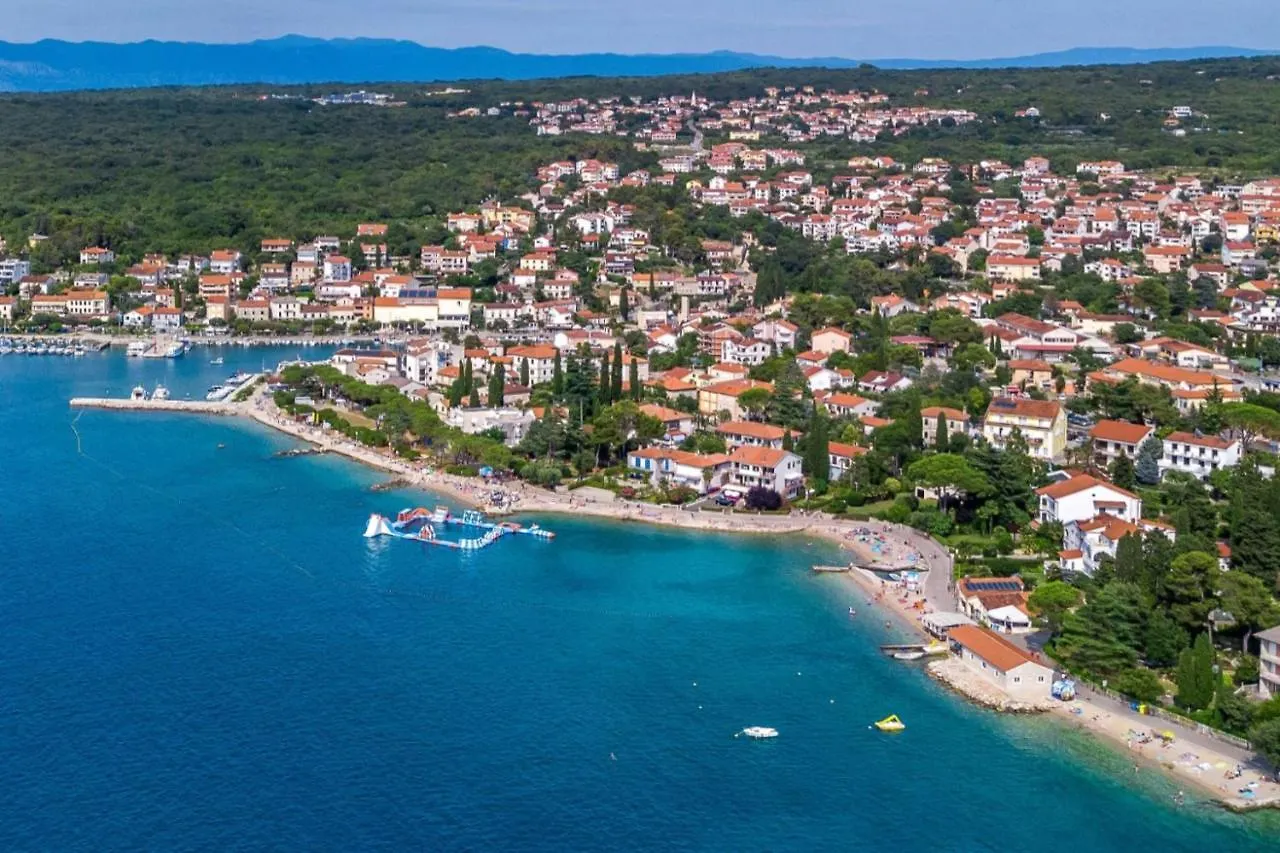 Apartments And Rooms With Parking Space Malinska, Krk - 18193 3*, Malinska Croatia