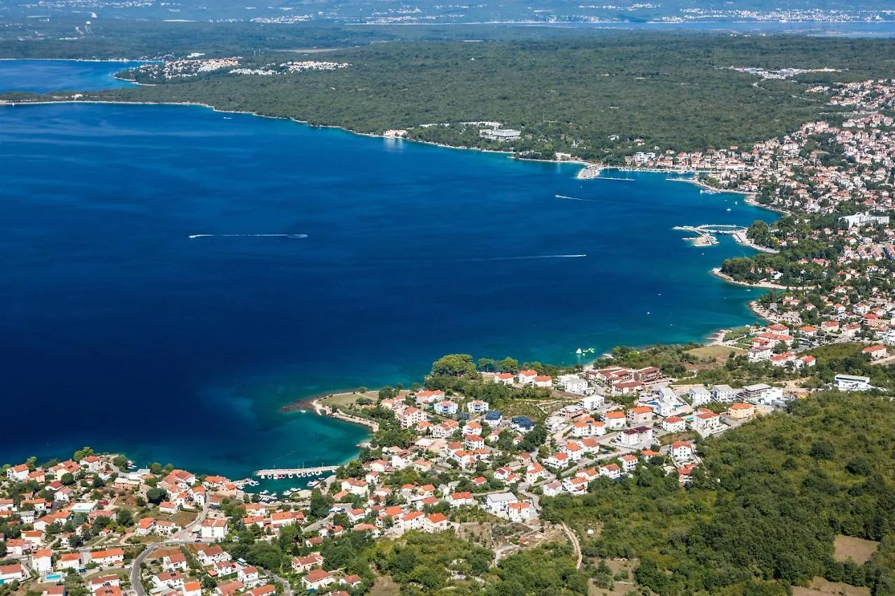 Apartments And Rooms With Parking Space Malinska, Krk - 18193 Malinska